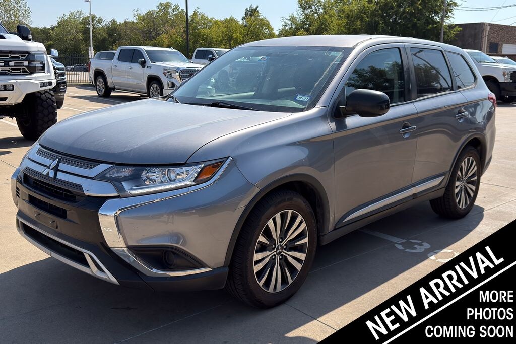 Used 2020 Mitsubishi Outlander ES CUV