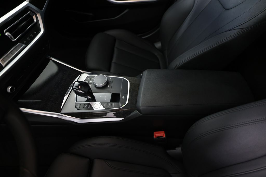 2020 BMW 3 Series 330i - Photo 32