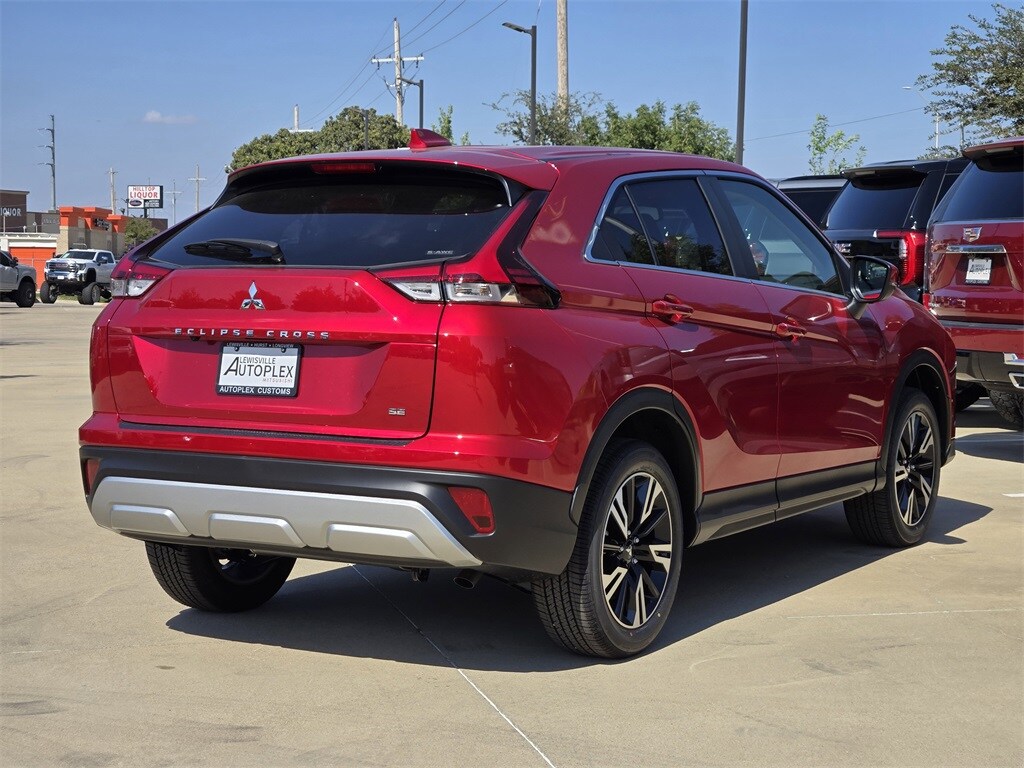 2026 Mitsubishi Eclipse Cross SE photo 3