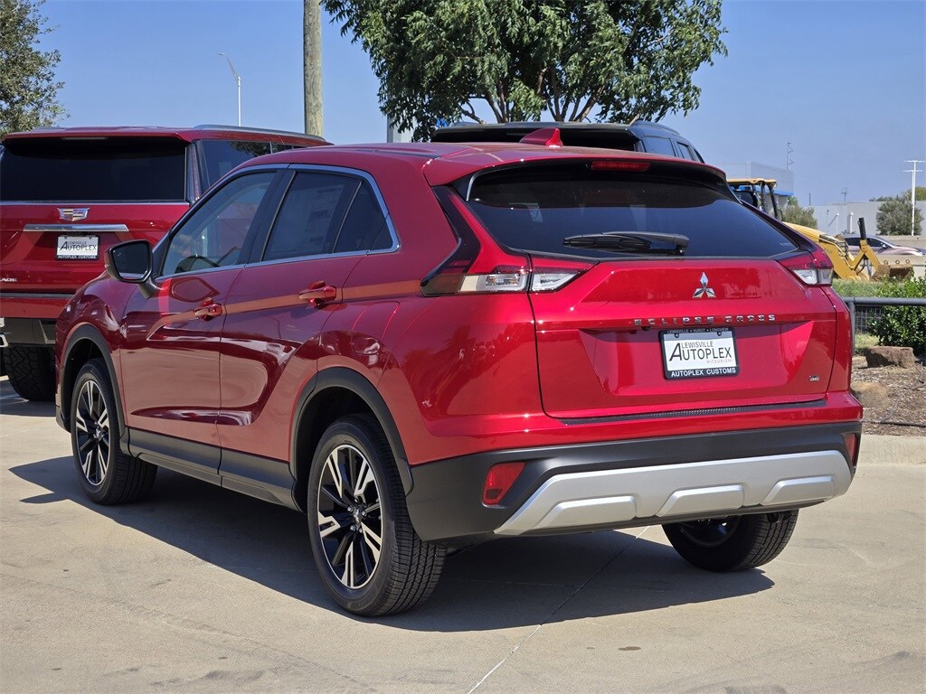 2026 Mitsubishi Eclipse Cross SE photo 2