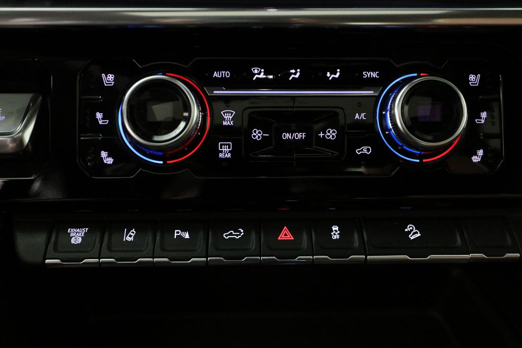 2024 GMC Sierra 2500HD Denali Ultimate - Photo 29