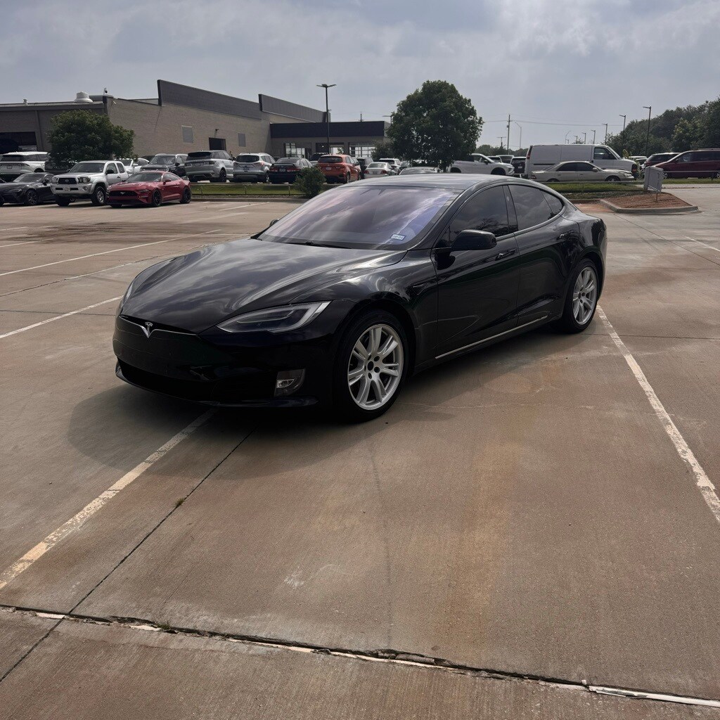 Used 2018 Tesla Model S 75D with VIN 5YJSA1E25JF248835 for sale in Hurst, TX
