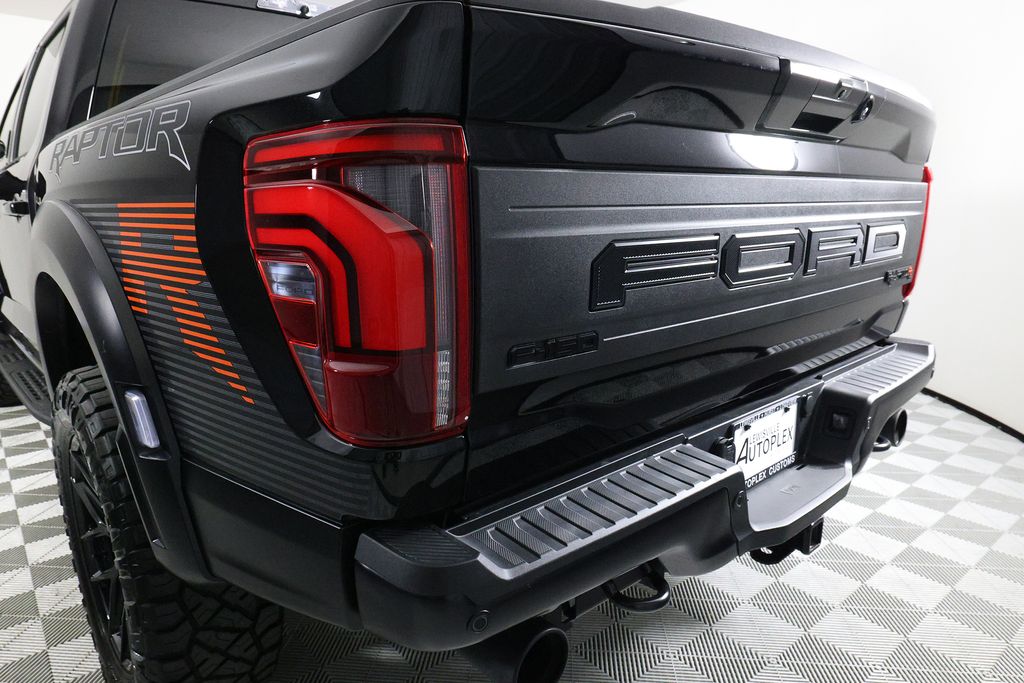 2026 Ford F-150 Raptor - Photo 31