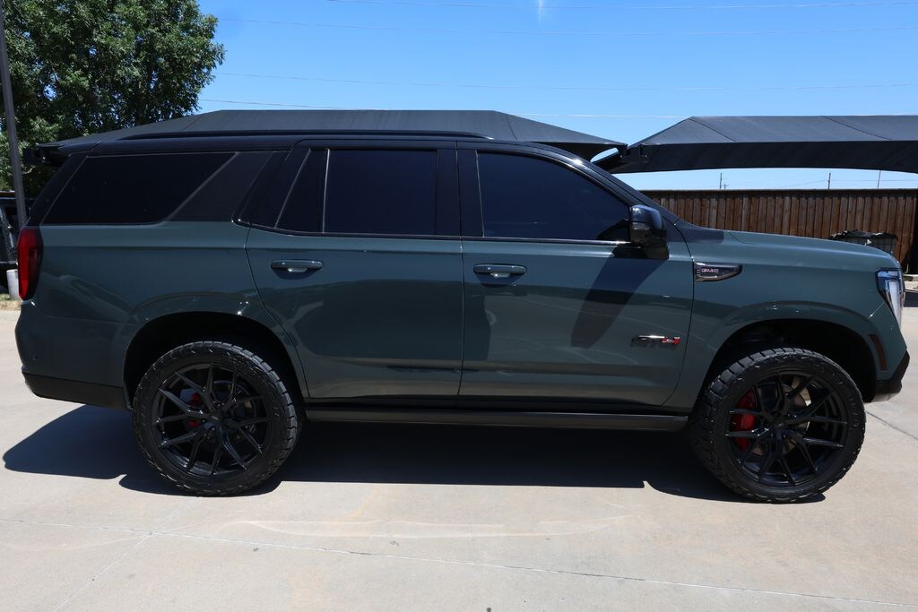Used 2025 GMC Yukon AT4 Ultimate SUV
