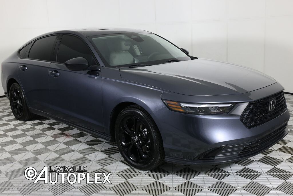 Used 2025 Honda Accord SE Sedan