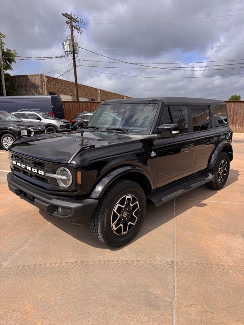 Used 2025 Ford Bronco Outer Banks SUV