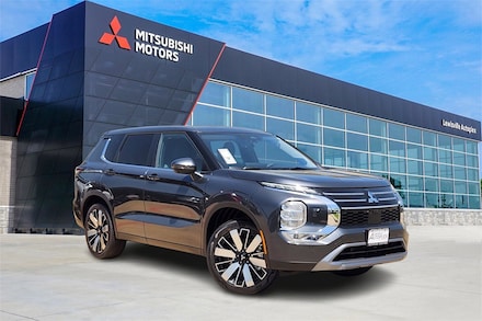 2025 Mitsubishi Outlander SE SUV