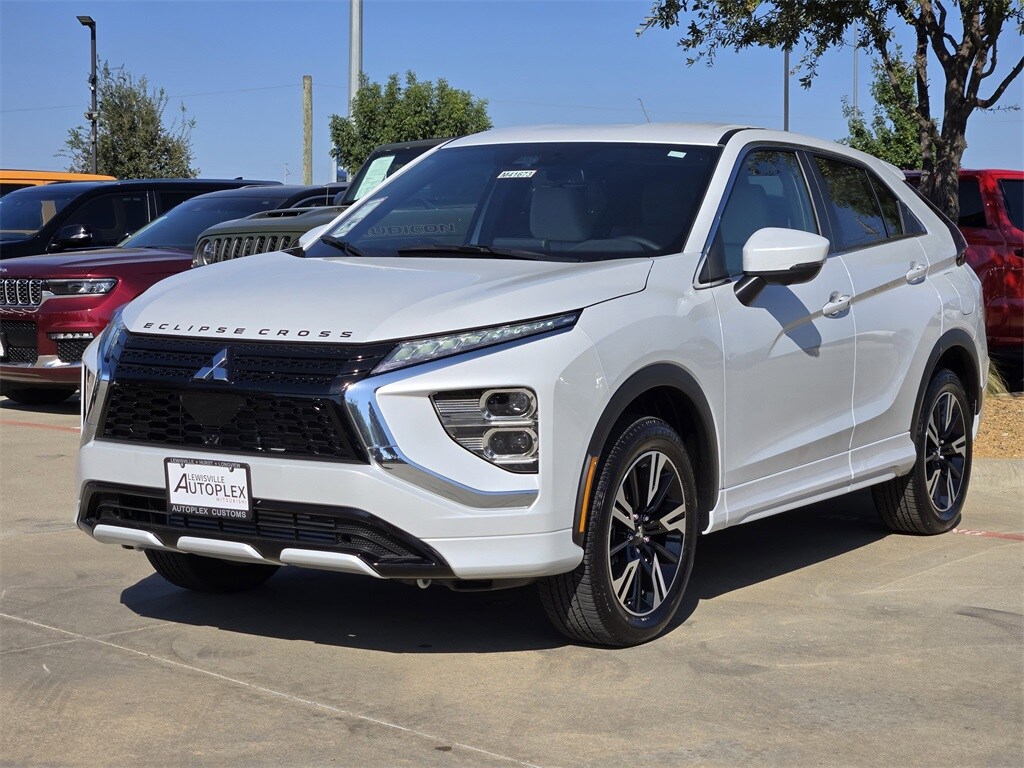 2026 Mitsubishi Eclipse Cross SEL photo 2