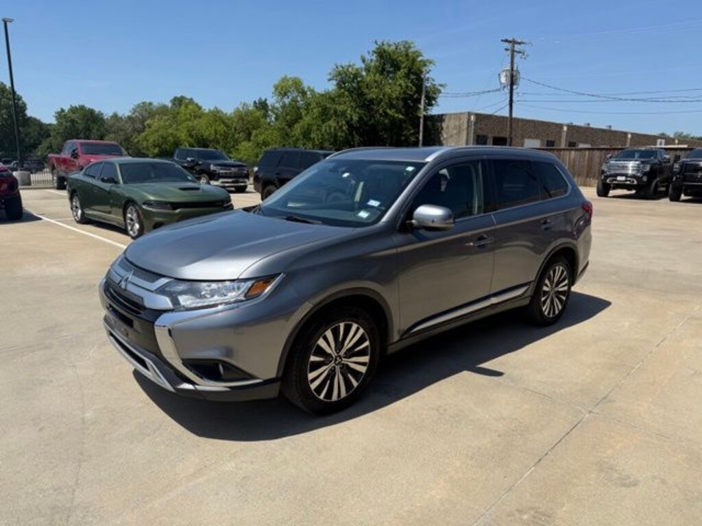 Used 2020 Mitsubishi Outlander CUV