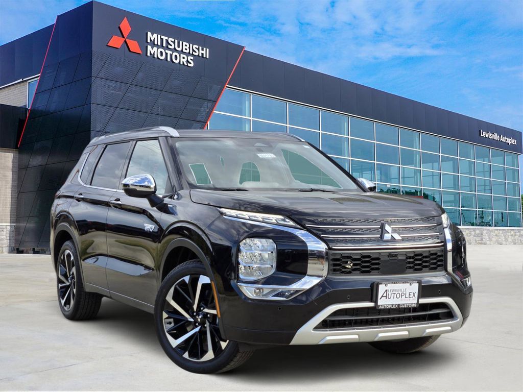 2025 Mitsubishi Outlander Plug-in Hybrid SEL S-AWC's photo