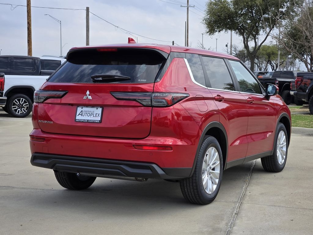 New 2026 Mitsubishi Outlander ES SUV