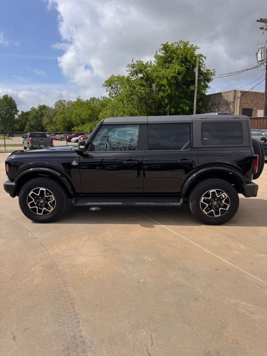 Used 2025 Ford Bronco Outer Banks SUV
