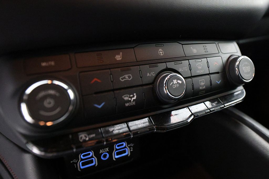 2025 Dodge Durango GT - Photo 23