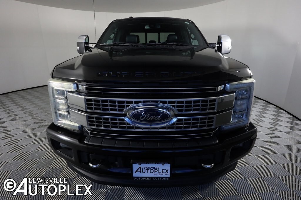 Used 2017 Ford F-250  Truck Crew Cab