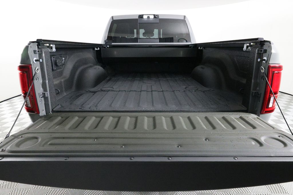 2026 RAM Ram 2500 Pickup Laramie - Photo 9