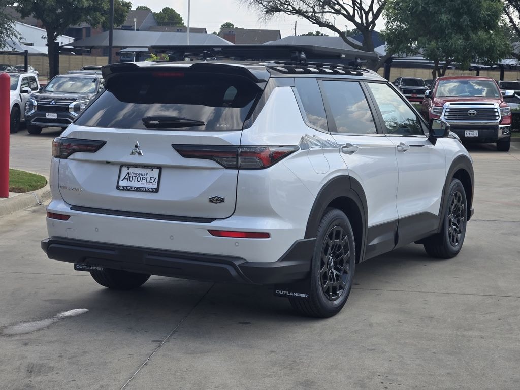 Used 2025 Mitsubishi Outlander Trail Edition SUV