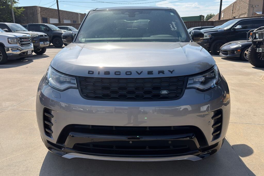 Used 2024 Land Rover Discovery P360 Dynamic SE SUV