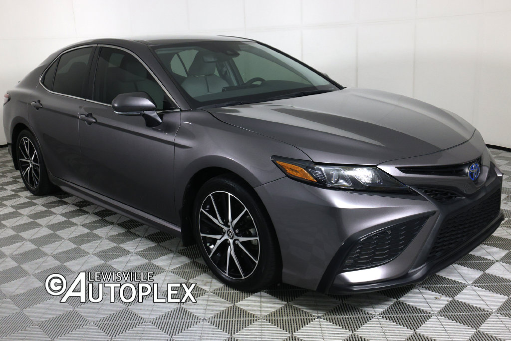 Used 2023 Toyota Camry Hybrid SE Sedan