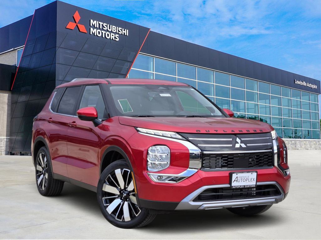 2026 Mitsubishi Outlander SE FWD's photo