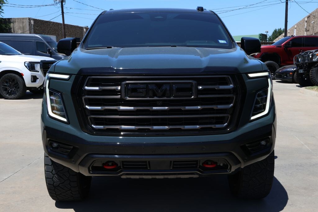 Used 2025 GMC Yukon AT4 Ultimate SUV