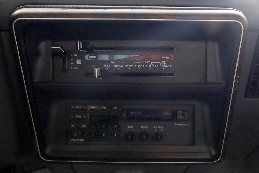 1991 Ford F-150 - Photo 23