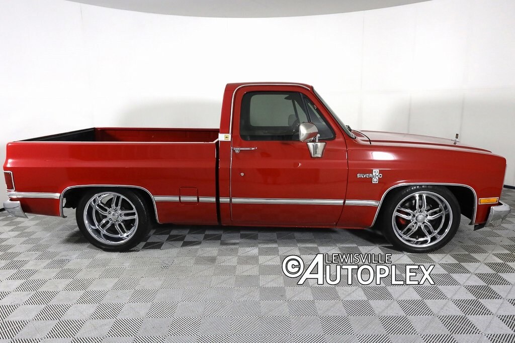 1986 Chevrolet C/K Pickup photo 4
