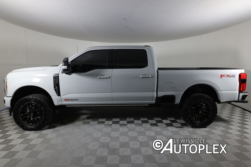 2025 Ford F-250 Super Duty Platinum - Photo 9