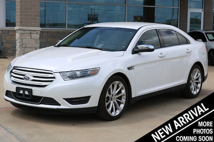 2019 Ford Taurus Sedan Limited