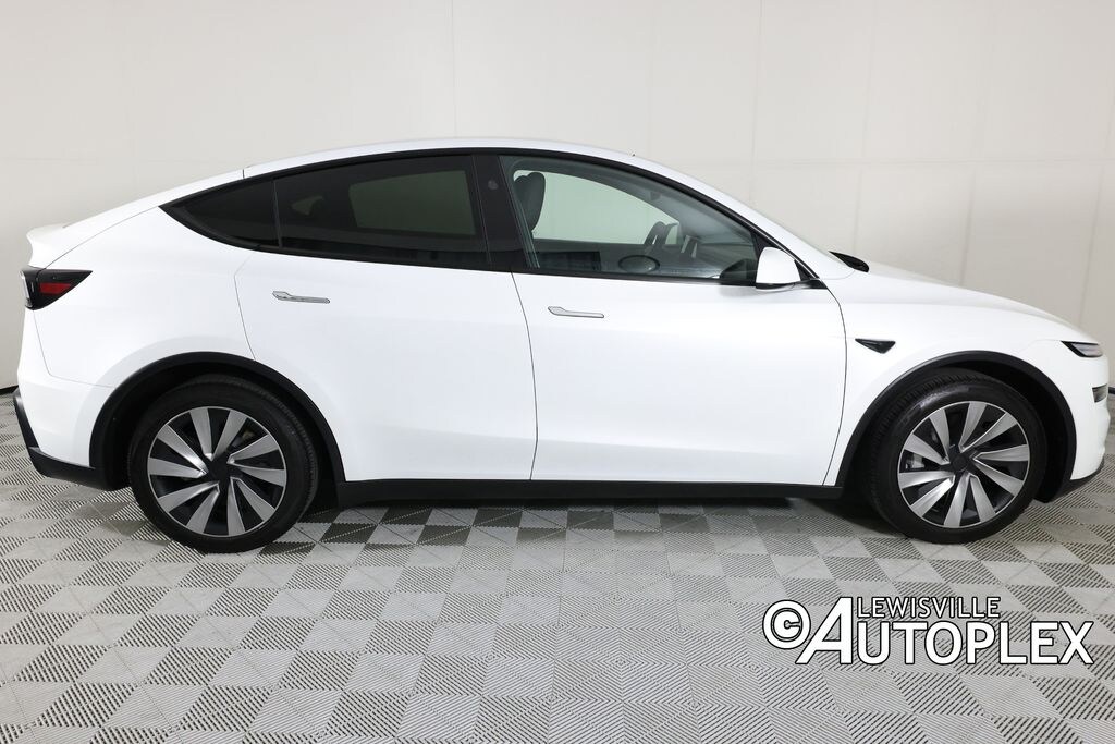 Used 2026 Tesla Model Y Long Range SUV