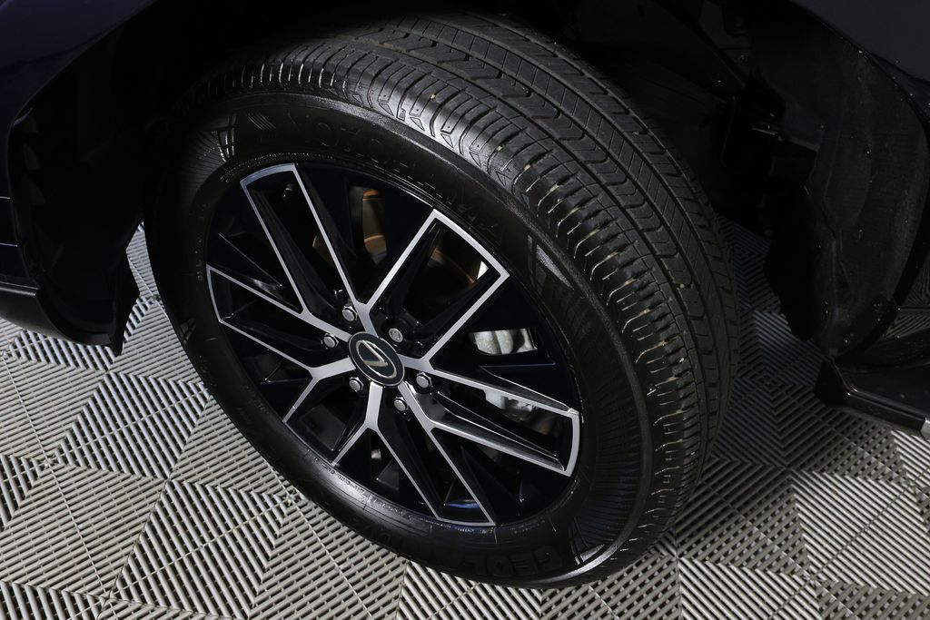2024 Lexus GX Premium+ - Photo 39