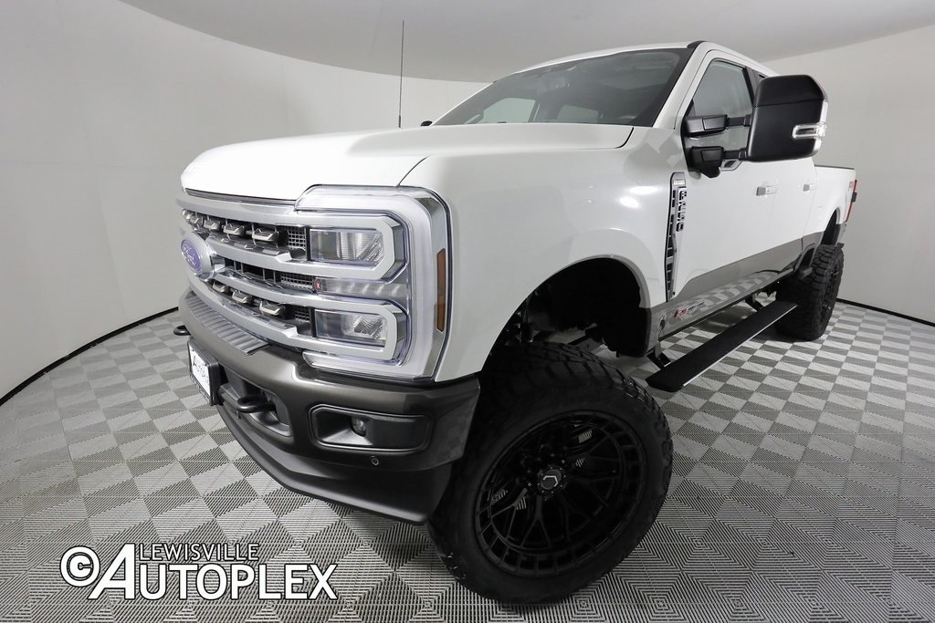 2025 Ford F-250 Super Duty King Ranch's photo