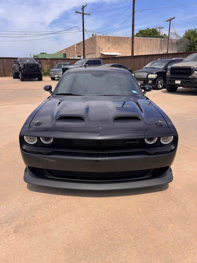 2022 Dodge Challenger SRT Hellcat Redeye WD Jailbreak Auto's photo