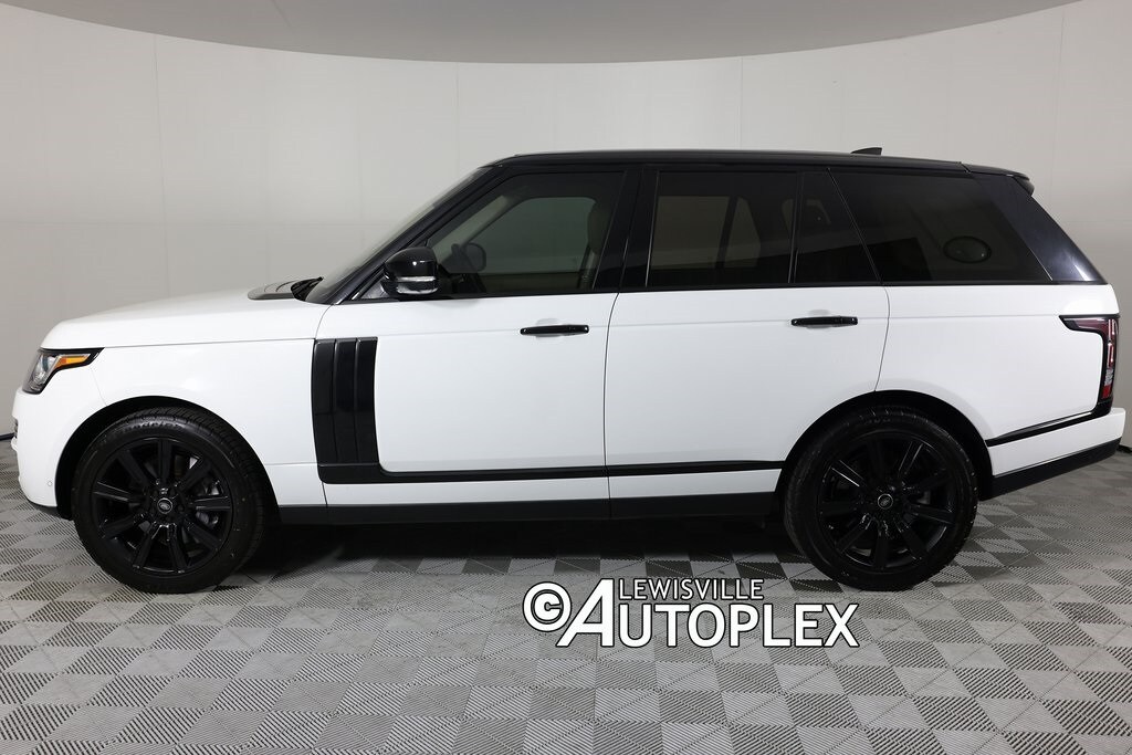 2017 Land Rover Range Rover SuperCharged photo 4
