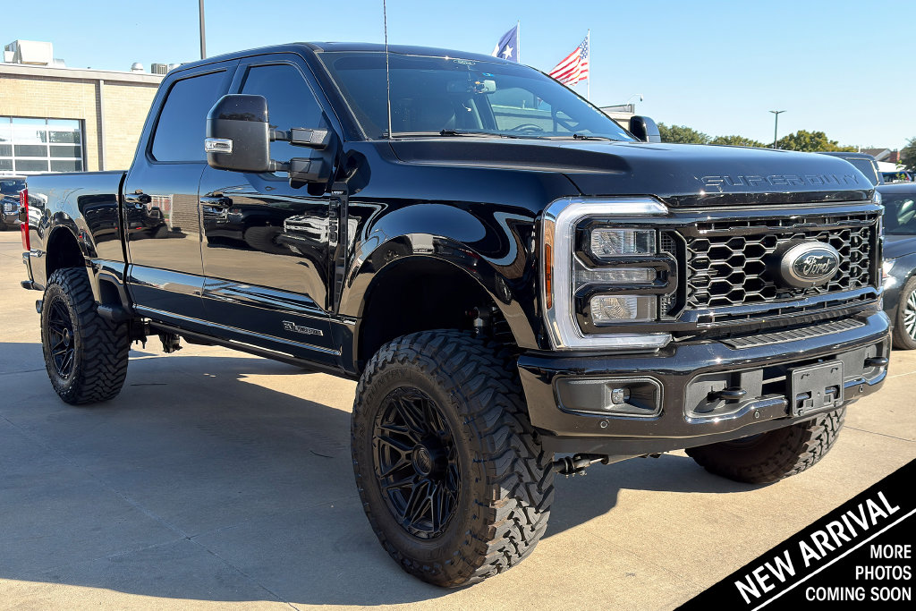 Used 2025 Ford F-250 Lariat Truck