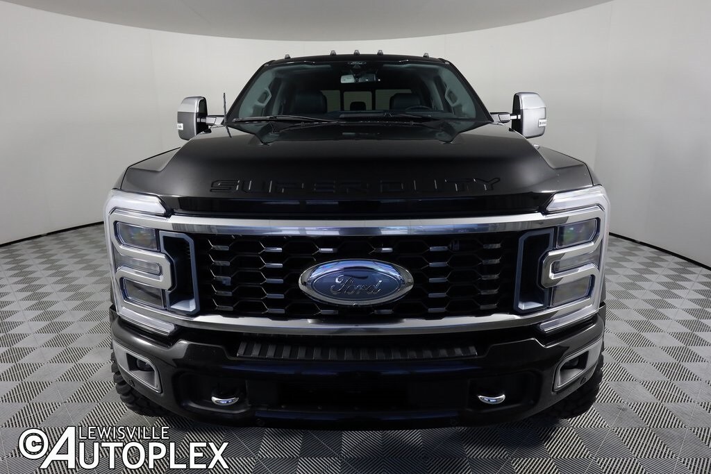 2024 Ford F-450 Limited photo 2
