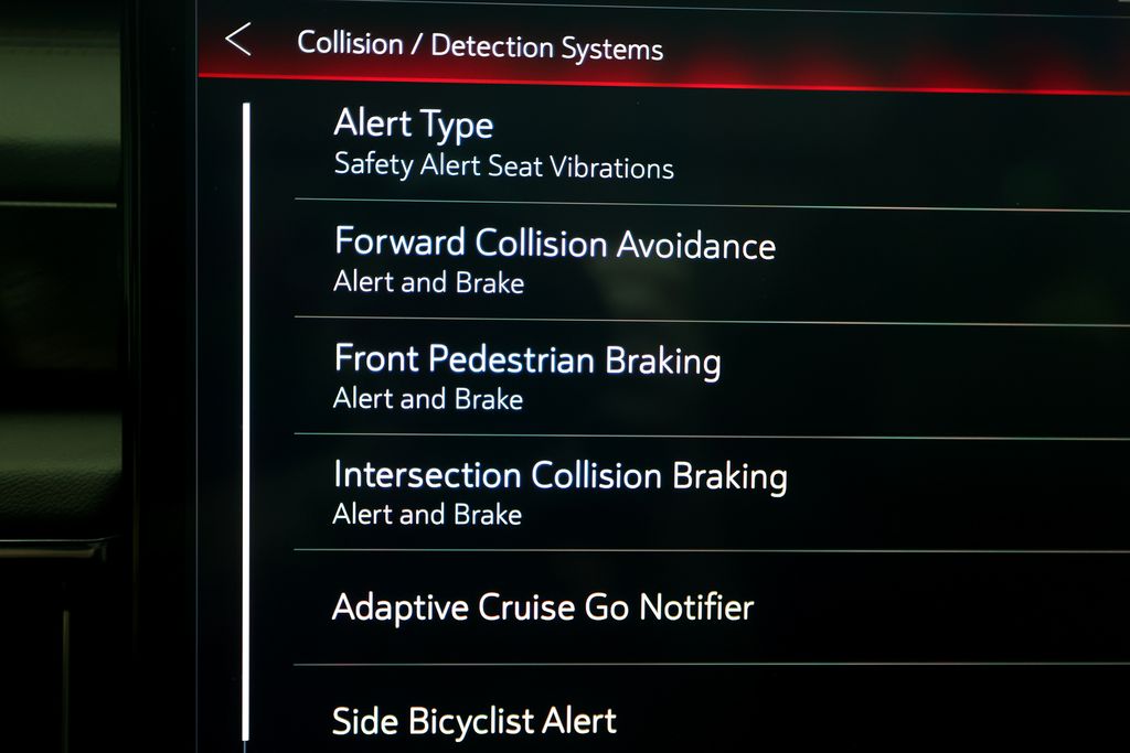 2025 GMC Yukon AT4 - Photo 34
