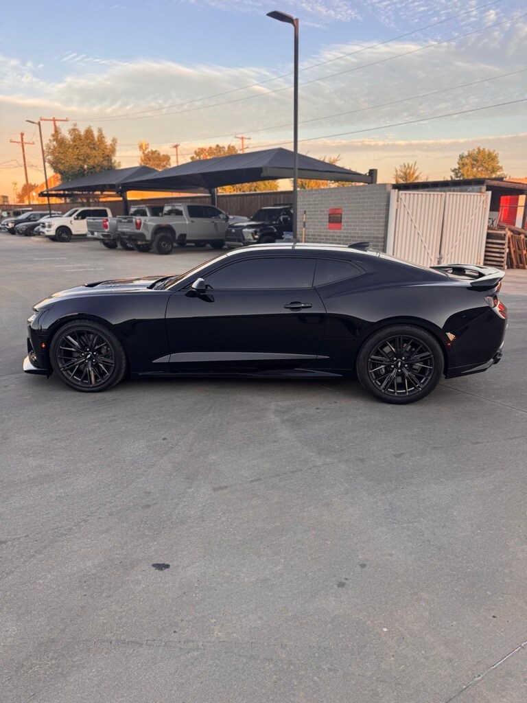 2018 Chevrolet Camaro ZL1 photo 3