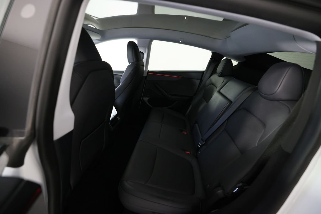 2026 Tesla Model Y Long Range - Photo 13