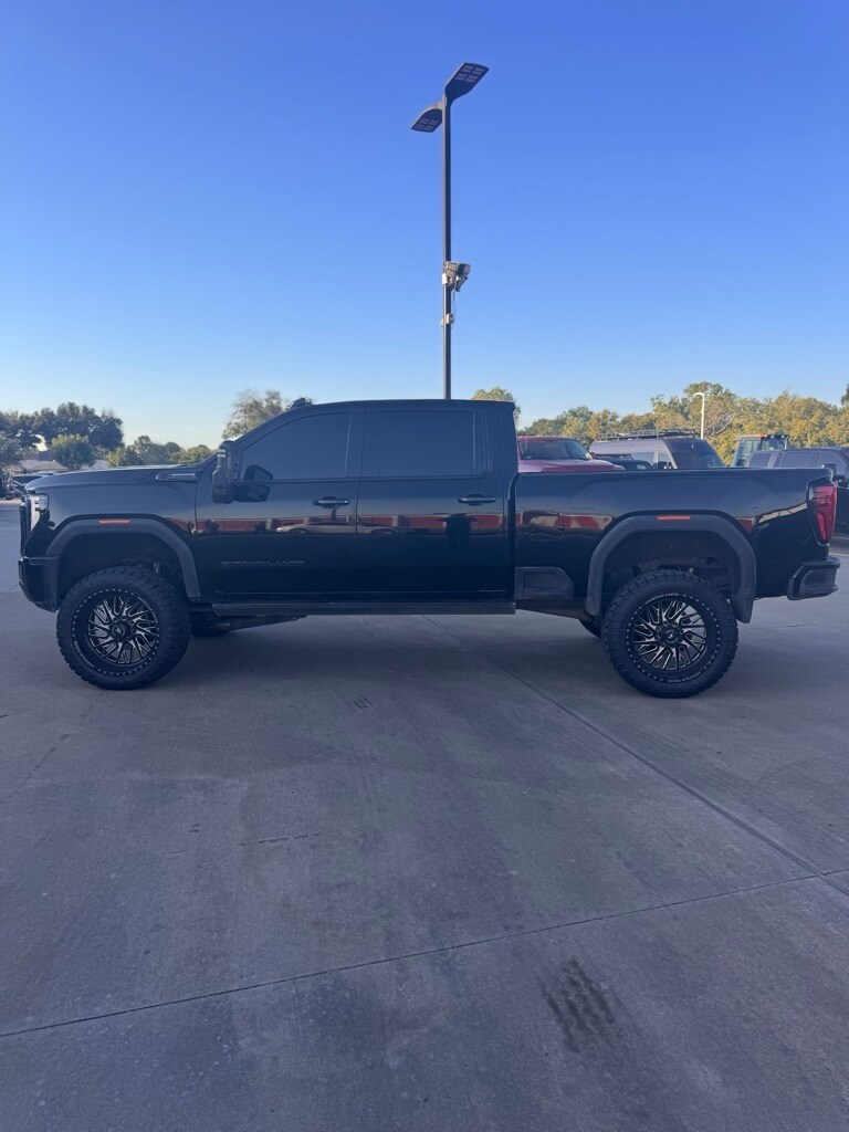 2024 Gmc Sierra 2500 HD Denali Ultimate photo 2
