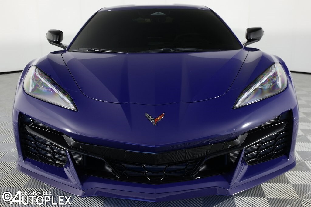 2025 Chevrolet Corvette Z06 2LZ photo 2