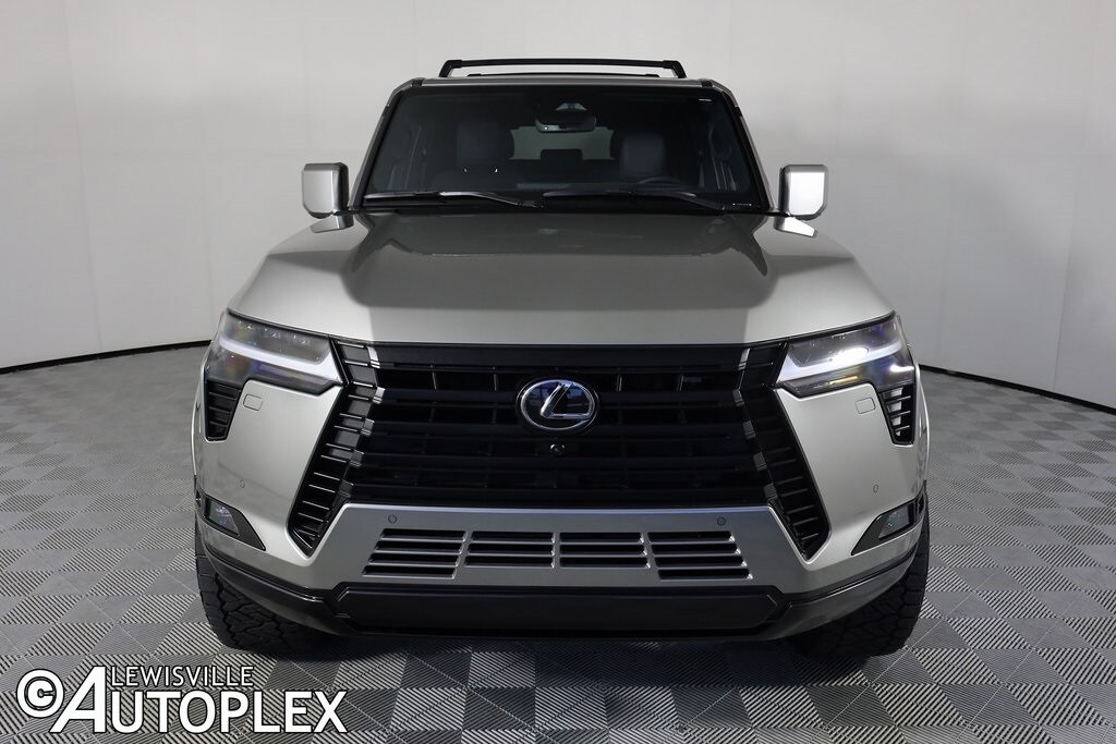 2025 Lexus GX 550 Luxury photo 2