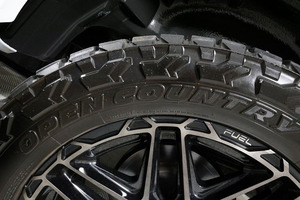 2025 Ford F-250 Super Duty Platinum - Photo 50