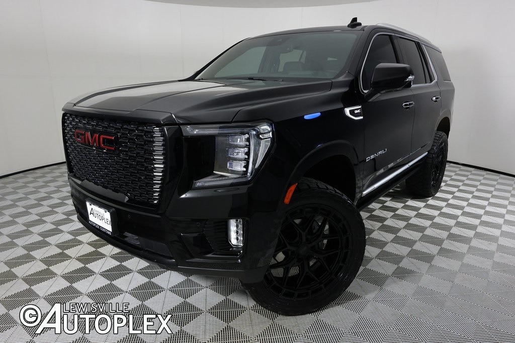 2024 GMC Yukon Denali's photo