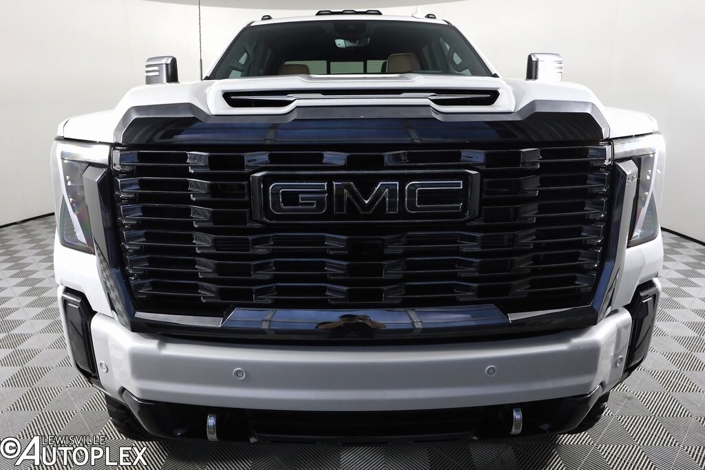 2024 Gmc Sierra 3500 HD Denali Ultimate photo 2