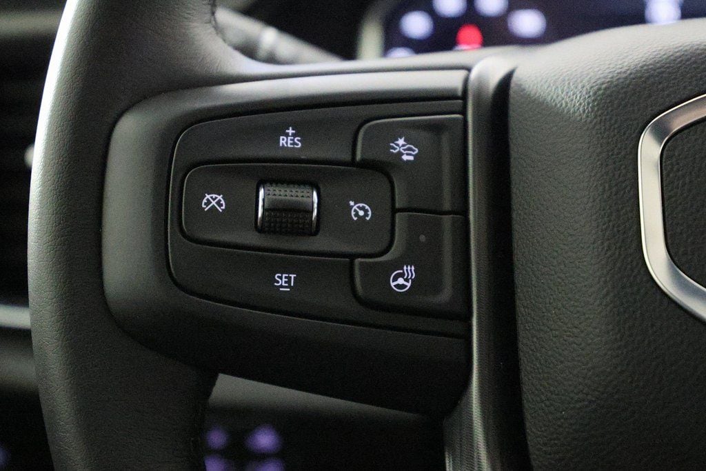 2025 GMC Sierra 3500HD Denali Ultimate - Photo 20