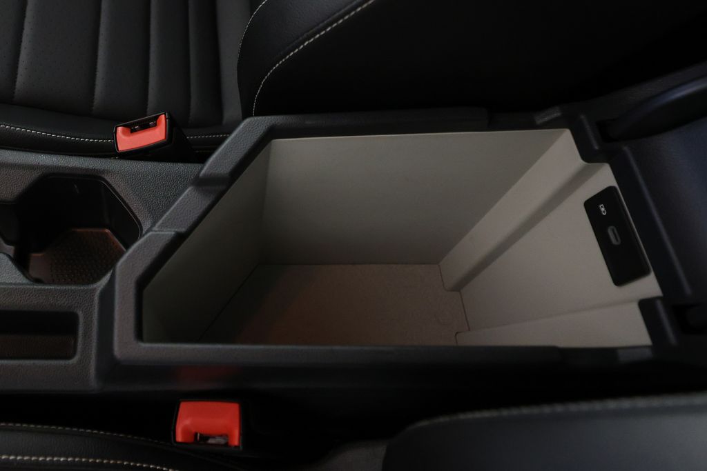 2024 Volkswagen Jetta SE - Photo 33