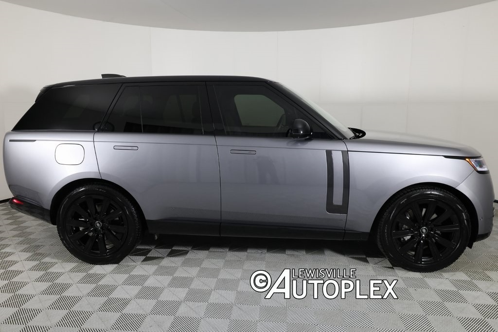 Used 2025 Land Rover Range Rover SE SUV