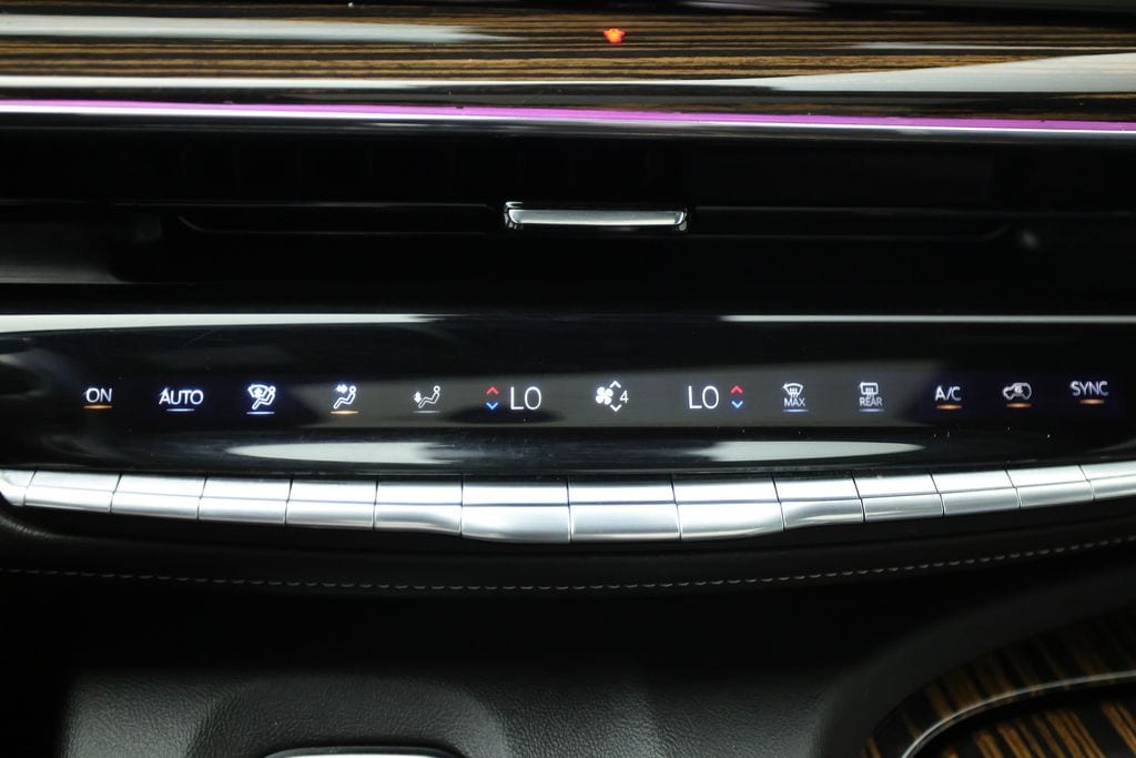 2024 Cadillac Escalade ESV Premium Luxury - Photo 32