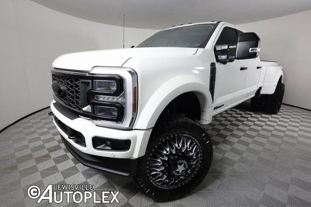 Used 2025 Ford F-450 Platinum Plus Truck