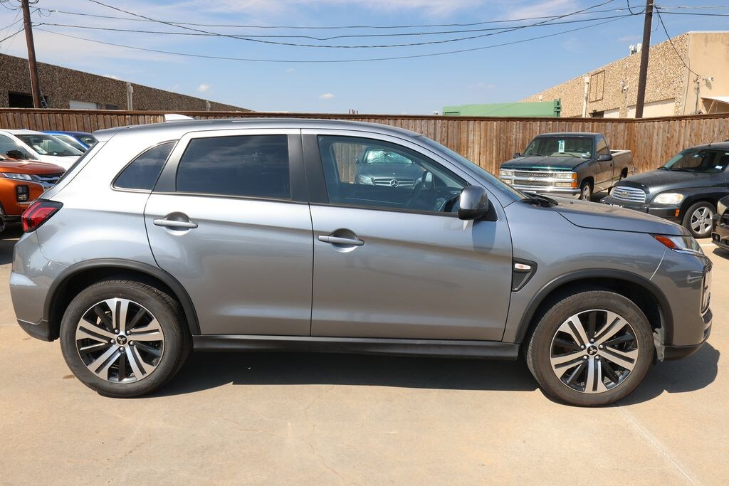 Used 2026 Mitsubishi Outlander Sport 2.0 ES SUV